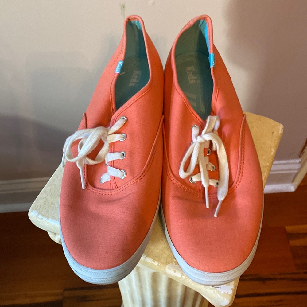 Size 11 Keds sneaker